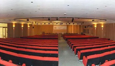 Grand De Londres Hotel 4*