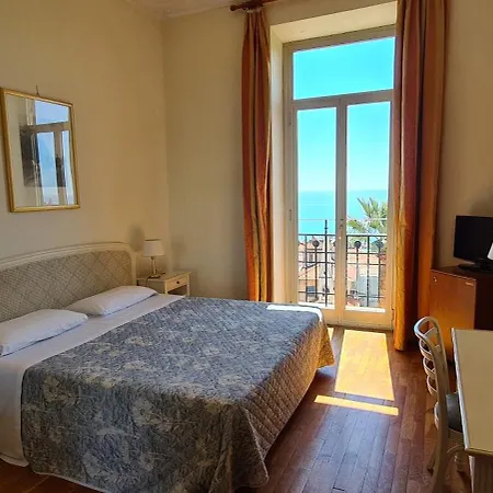 Grand De Londres Hotel Sanremo