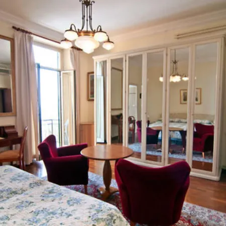 Grand De Londres Hotel