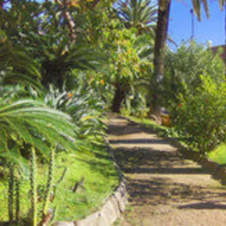 Hotel Grand De Londres 4*