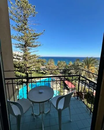 Grand De Londres Hotel 4*