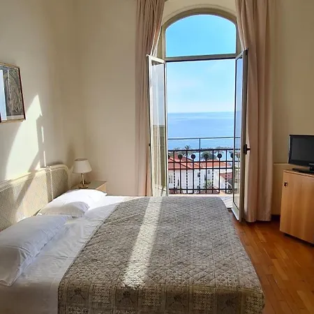 Grand De Londres Hotel