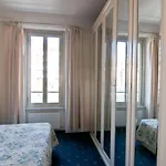Готель Grand De Londres 4*