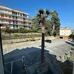 Grand De Londres Sanremo