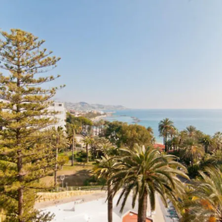 Grand De Londres Hotel 4*