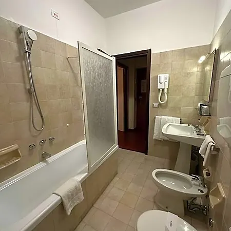 Hotel Grand De Londres Sanremo