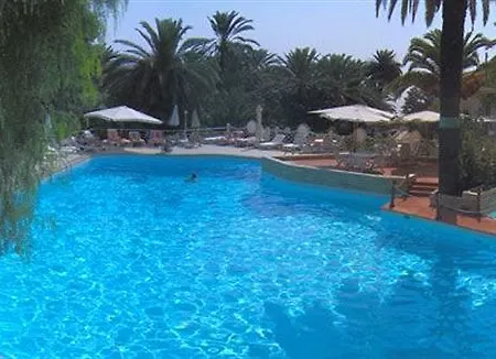 酒店 德隆德雷斯格兰德酒店 4*