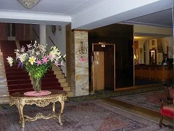 德隆德雷斯格兰德酒店 酒店 4*