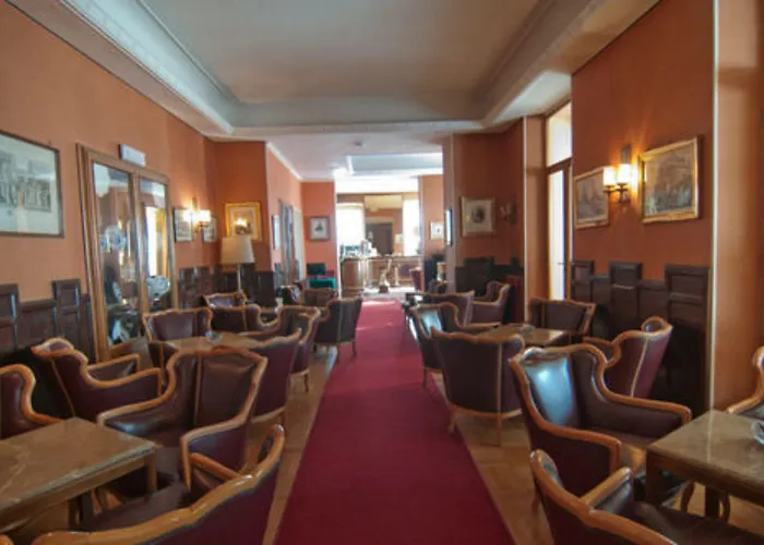 Hotel Grand De Londres San Remo