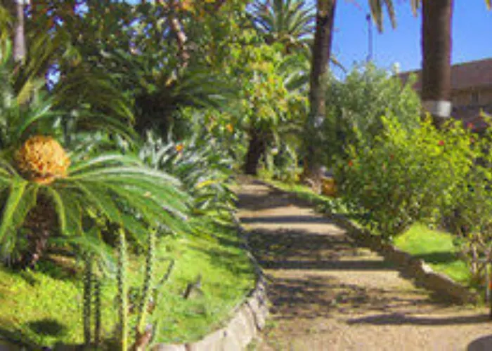 Ξενοδοχείο Grand De Londres 4*