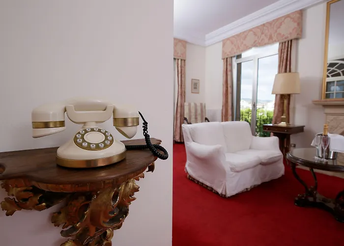 Ξενοδοχείο Grand De Londres 4*