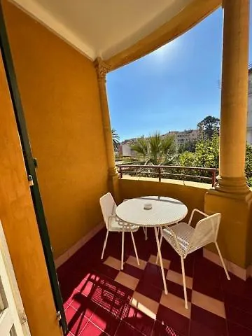 Hotel Grand De Londres