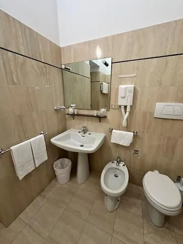 Grand De Londres Hotel