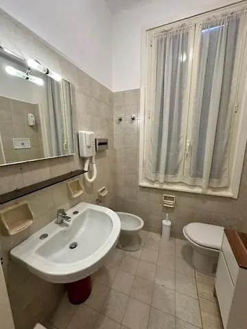 Grand De Londres San Remo