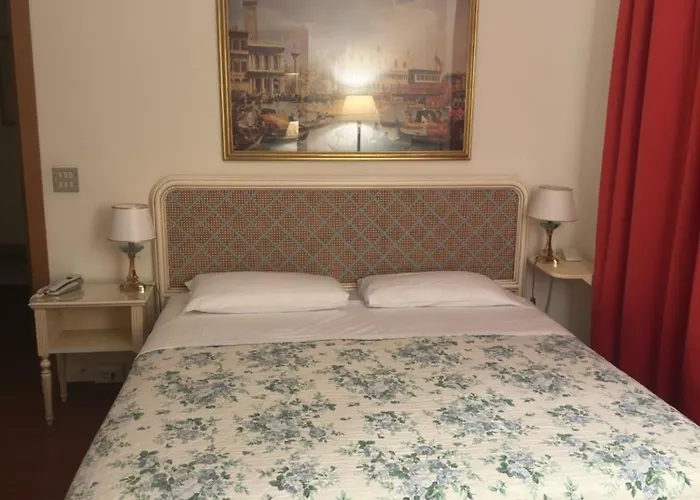 Hotel Grand De Londres